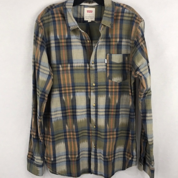 Levi's Other - Levi’s large western plaid